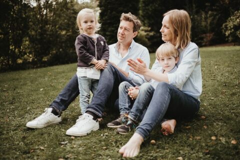 familienleben fotografisch begleitet Fotografin aus kelheim natürlich authentisch fotos