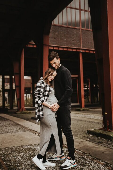 babybauchshooting in regensburg vom fotografen fotografiert